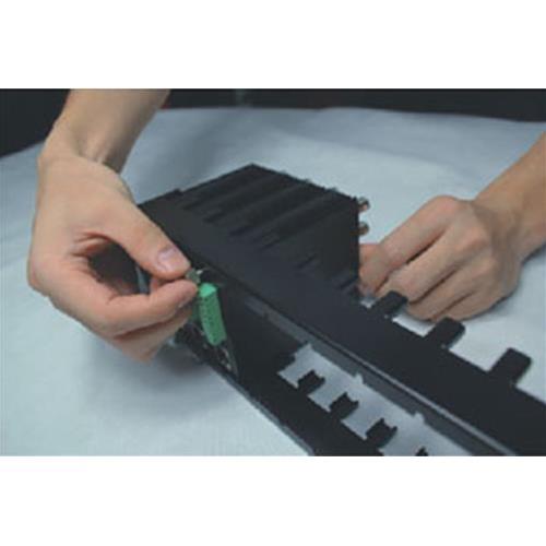 cestello MIT rack 2U 19" per installare fino a 16 devices